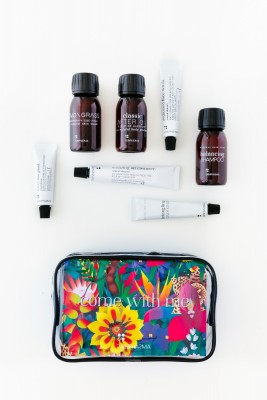 rainpharma come with me travel set + feeling zomerspecial